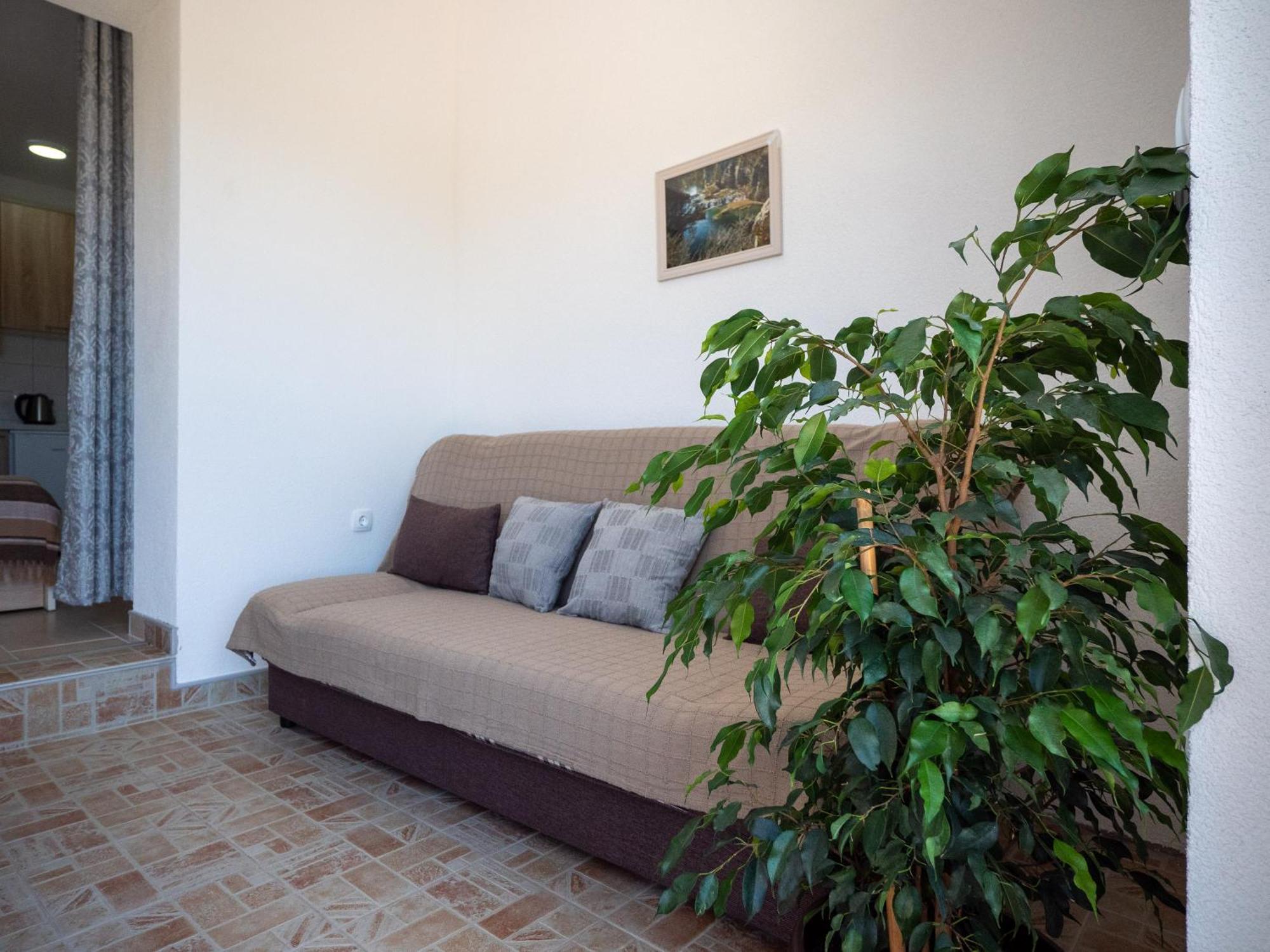 Apartments Tri Mora Ražanac Chambre photo